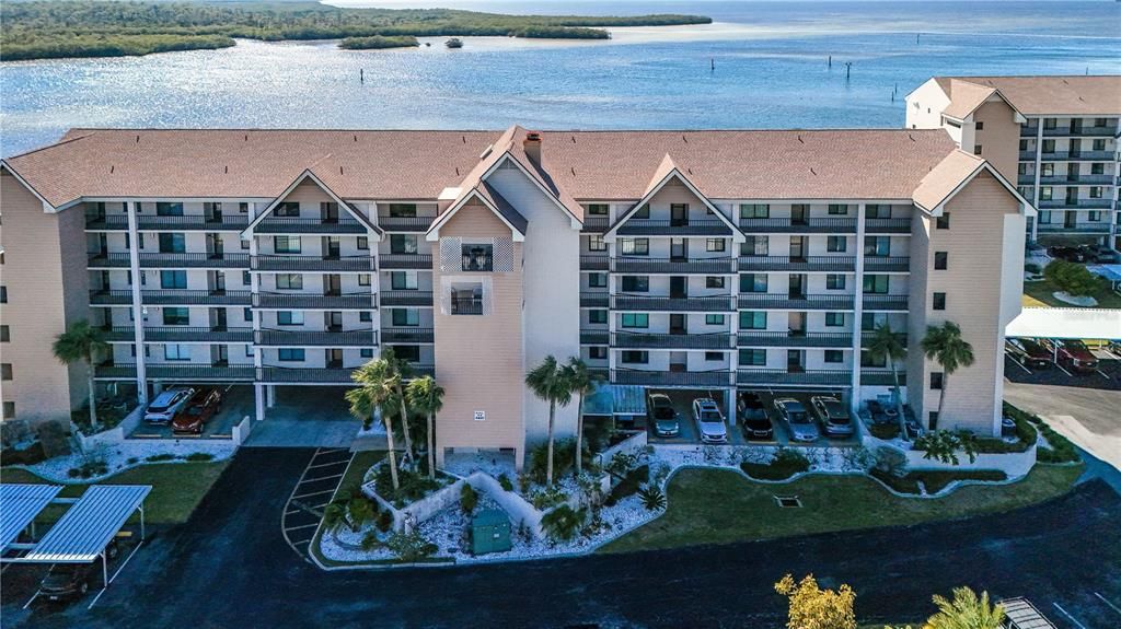 En Venta: $279,900 (2 camas, 2 baños, 1103 Pies cuadrados)