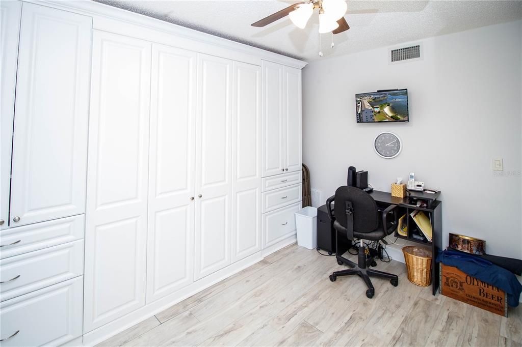 En Venta: $279,900 (2 camas, 2 baños, 1103 Pies cuadrados)