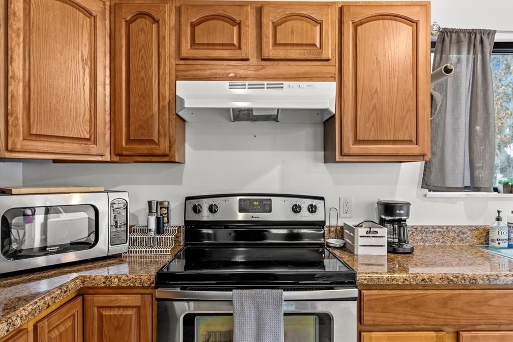 待售: $548,500 (0 贝兹, 0 浴室, 1432 平方英尺)