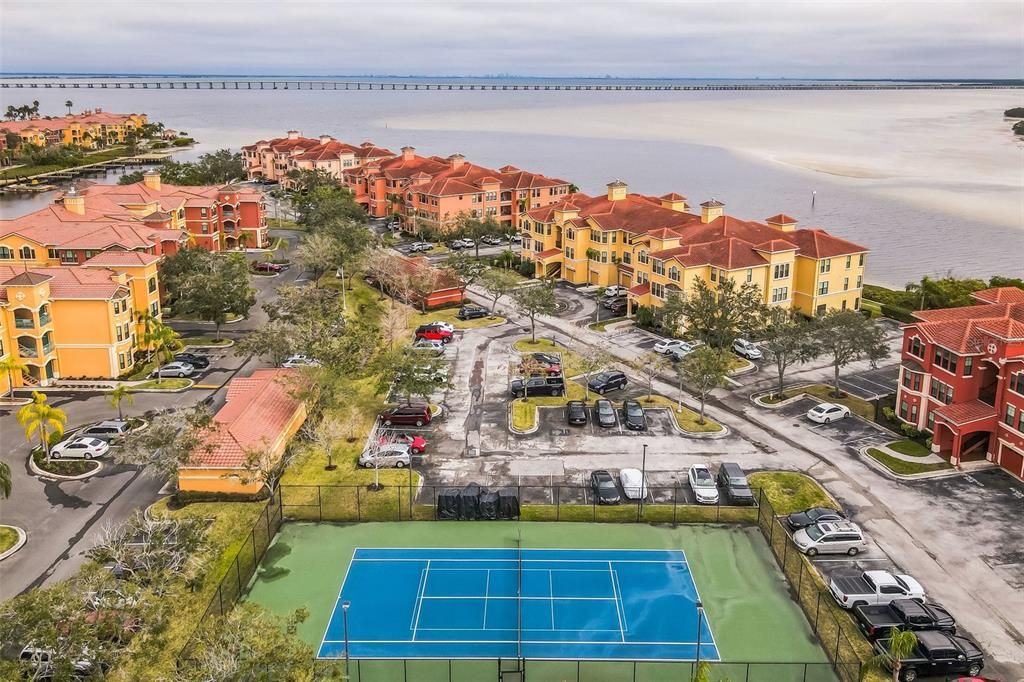 出租: $5,000 (2 贝兹, 2 浴室, 1350 平方英尺)