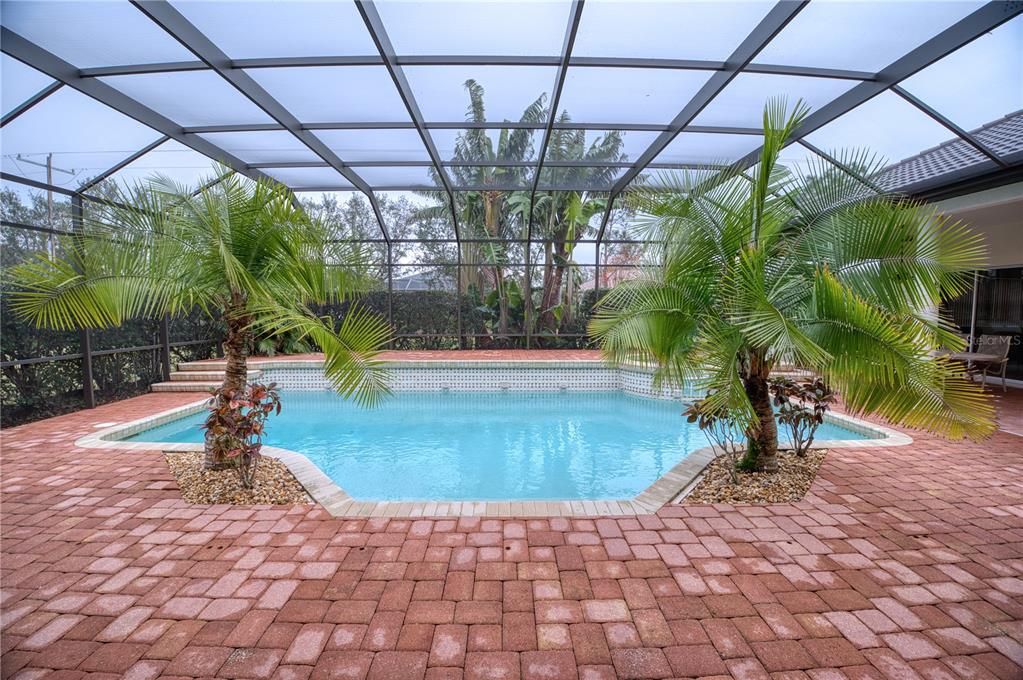 Active With Contract: $1,050,000 (4 beds, 3 baths, 3834 Square Feet)