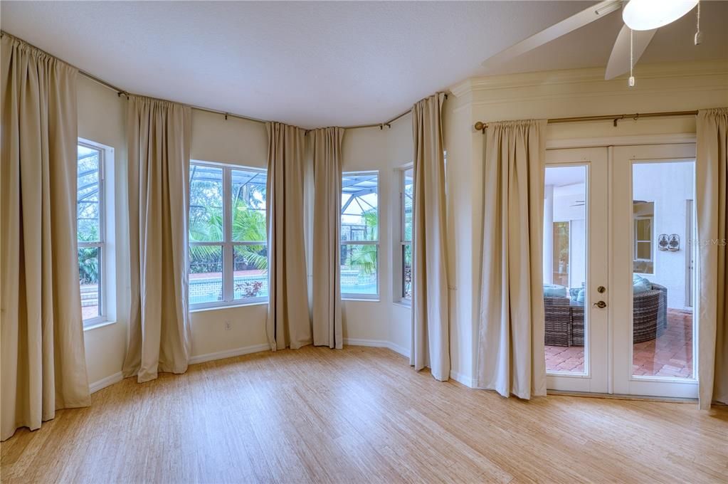 Active With Contract: $1,050,000 (4 beds, 3 baths, 3834 Square Feet)