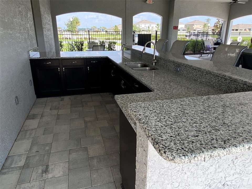 For Sale: $359,000 (4 beds, 2 baths, 2376 Square Feet)