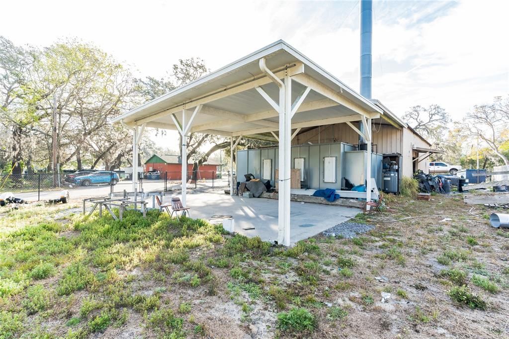 待售: $726,000 (0 贝兹, 0 浴室, 1906 平方英尺)