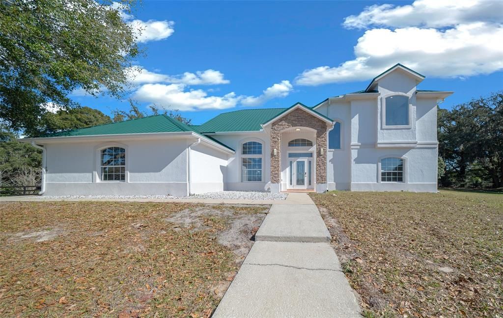 На продажу: $2,600,000 (3 спален, 2 ванн, 2225 Квадратных фут)