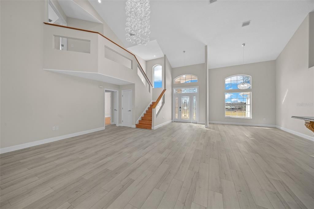 На продажу: $2,600,000 (3 спален, 2 ванн, 2225 Квадратных фут)