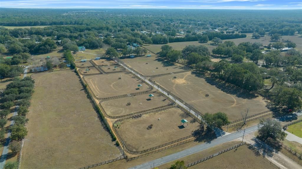 На продажу: $2,600,000 (3 спален, 2 ванн, 2225 Квадратных фут)