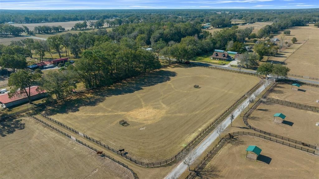 На продажу: $2,600,000 (3 спален, 2 ванн, 2225 Квадратных фут)