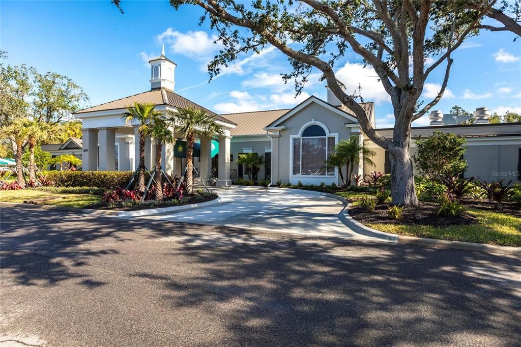 Active With Contract: $849,500 (3 beds, 2 baths, 2865 Square Feet)