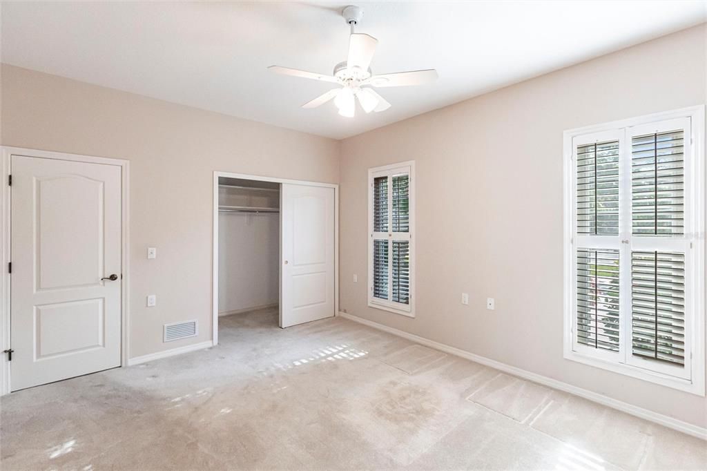 Active With Contract: $849,500 (3 beds, 2 baths, 2865 Square Feet)