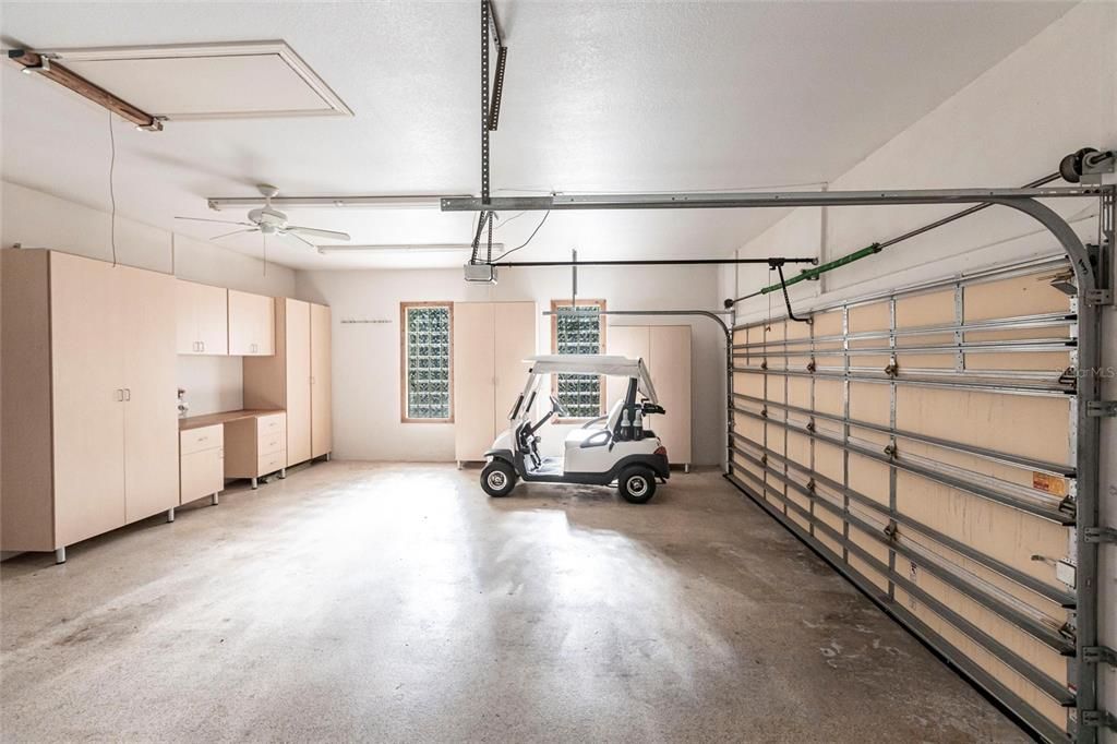 Active With Contract: $849,500 (3 beds, 2 baths, 2865 Square Feet)