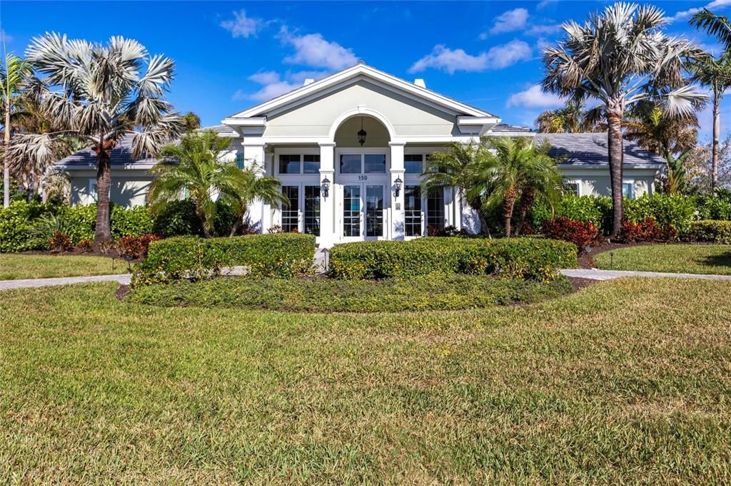 Active With Contract: $849,500 (3 beds, 2 baths, 2865 Square Feet)