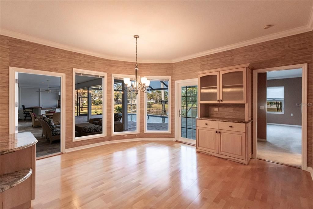 Active With Contract: $849,500 (3 beds, 2 baths, 2865 Square Feet)