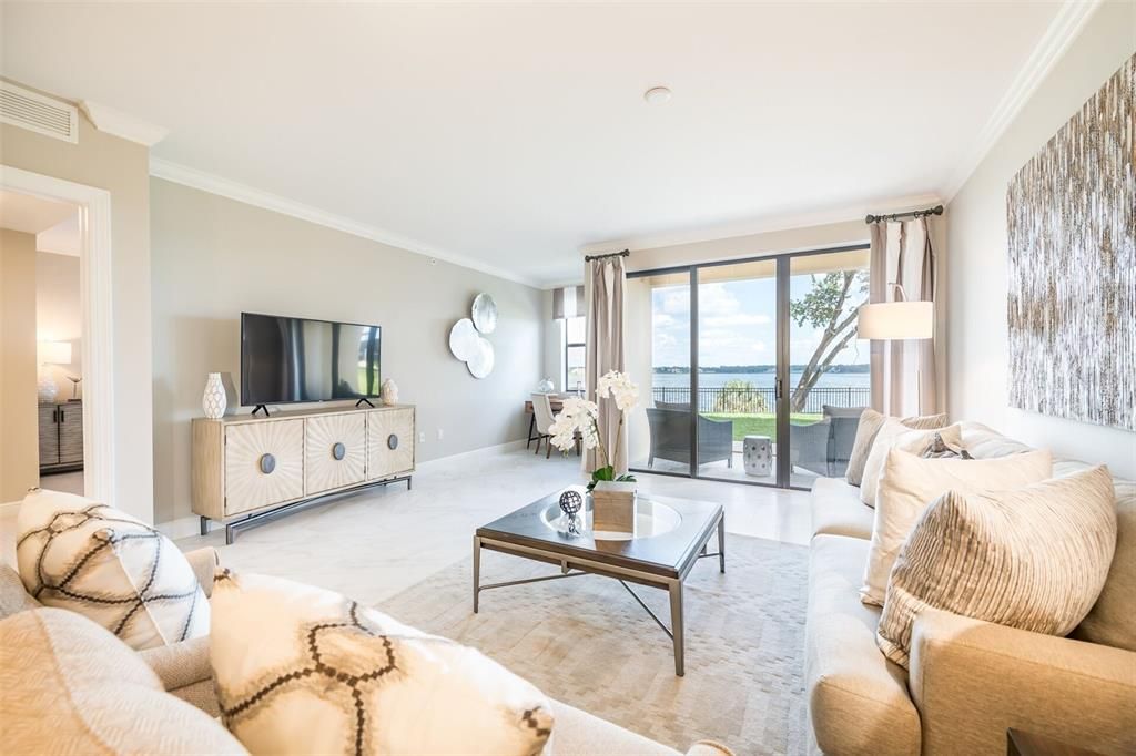 For Sale: $349,900 (2 beds, 2 baths, 1402 Square Feet)