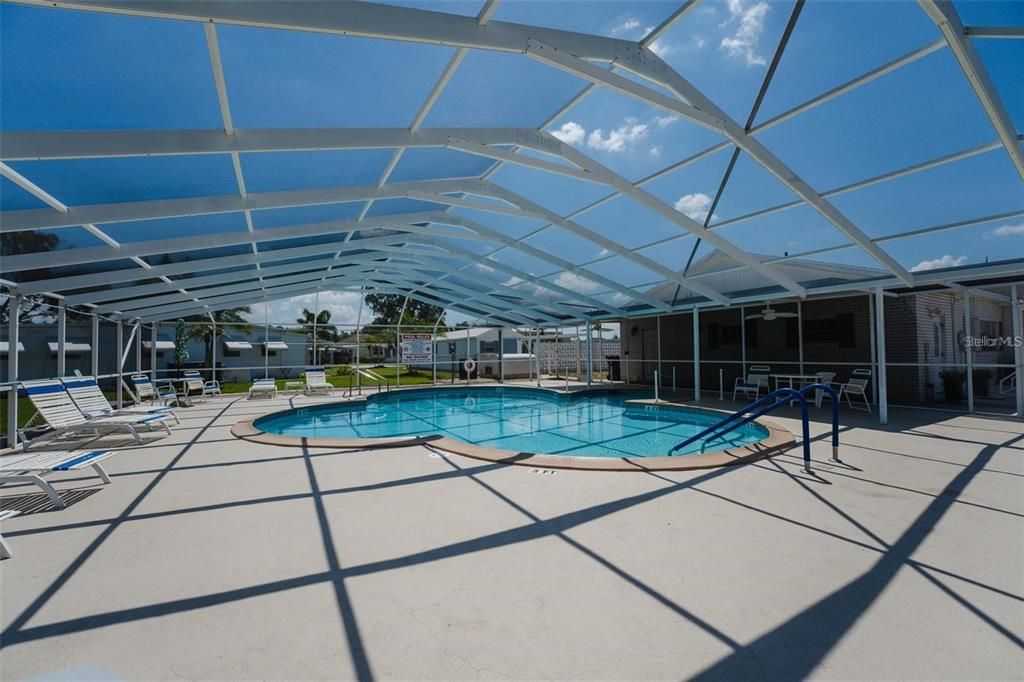 Под контрактом: $118,000 (2 спален, 2 ванн, 1008 Квадратных фут)