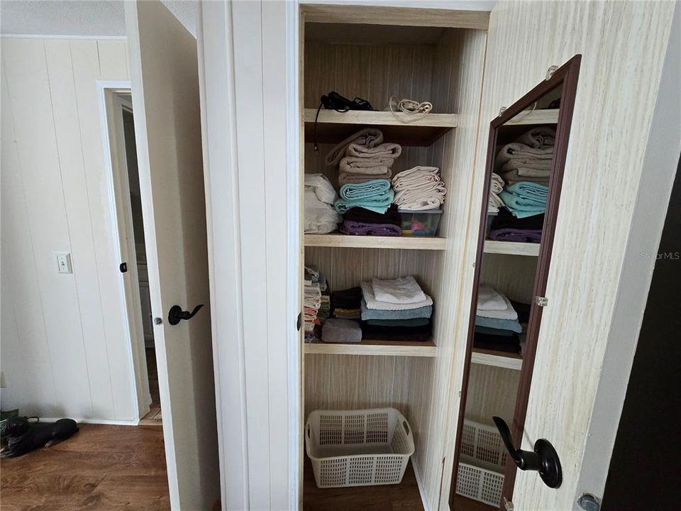 Под контрактом: $118,000 (2 спален, 2 ванн, 1008 Квадратных фут)