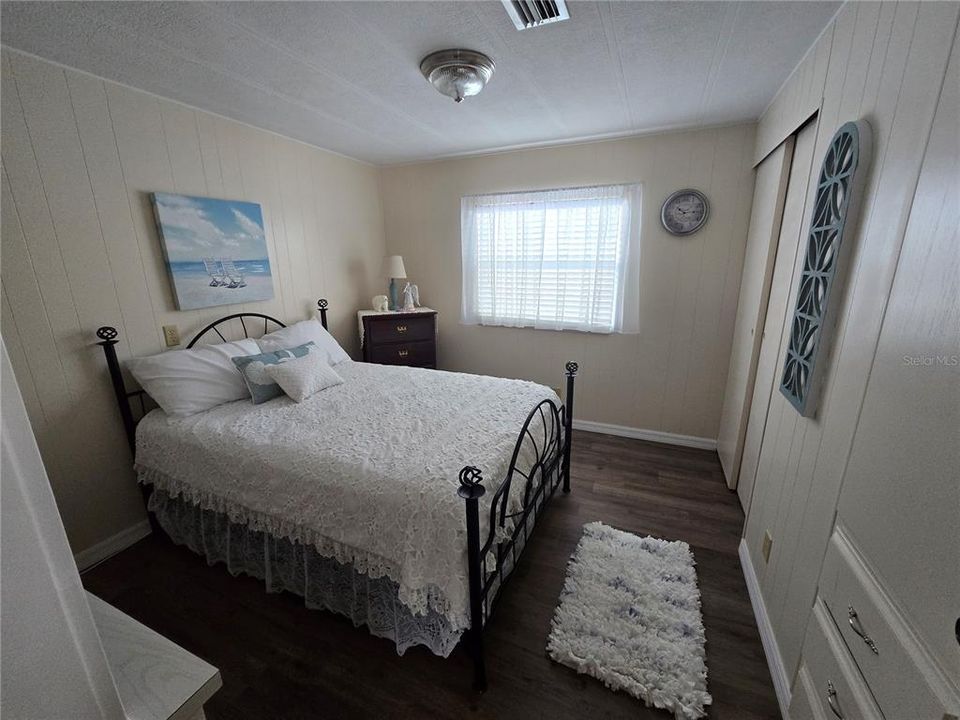 Под контрактом: $118,000 (2 спален, 2 ванн, 1008 Квадратных фут)