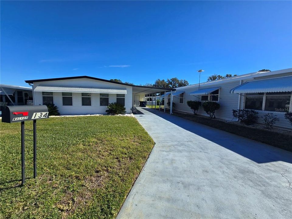 Под контрактом: $118,000 (2 спален, 2 ванн, 1008 Квадратных фут)