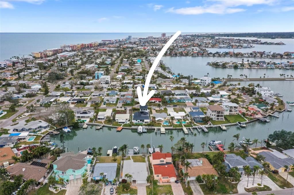На продажу: $1,999,900 (4 спален, 3 ванн, 3715 Квадратных фут)
