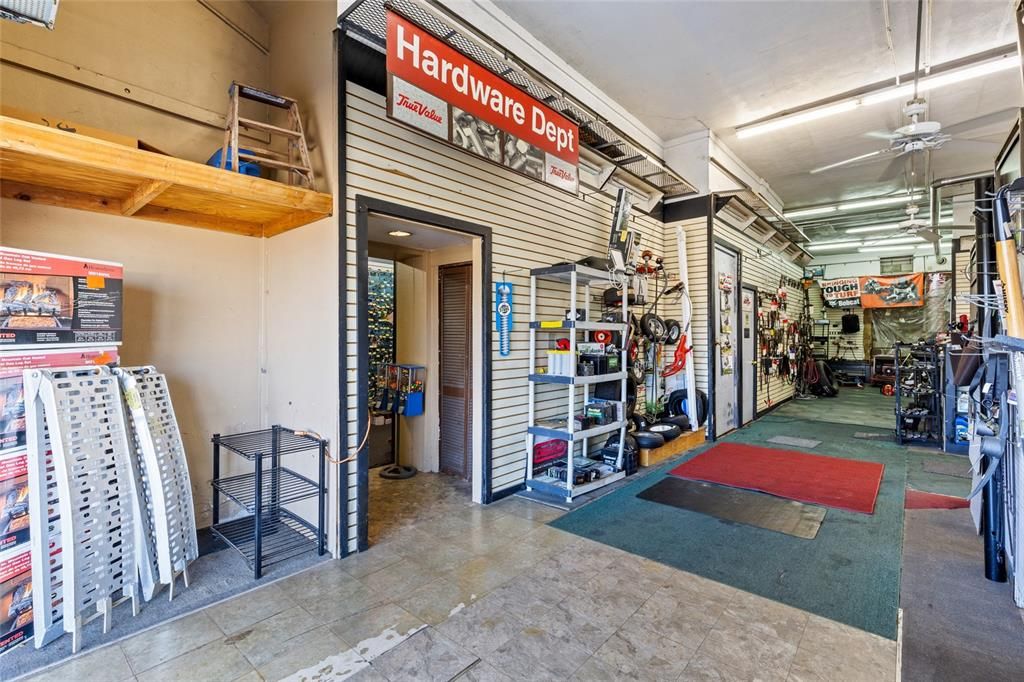 На продажу: $599,900 (0 спален, 0 ванн, 0 Квадратных фут)