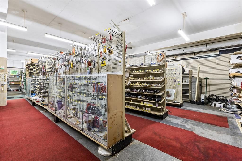 На продажу: $599,900 (0 спален, 0 ванн, 0 Квадратных фут)