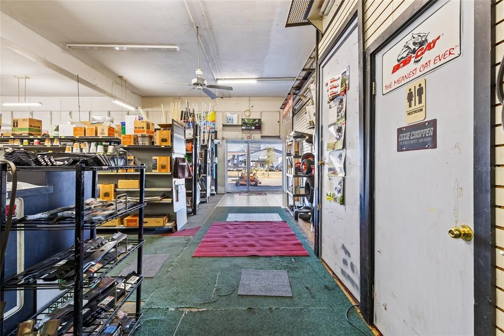 На продажу: $599,900 (0 спален, 0 ванн, 0 Квадратных фут)