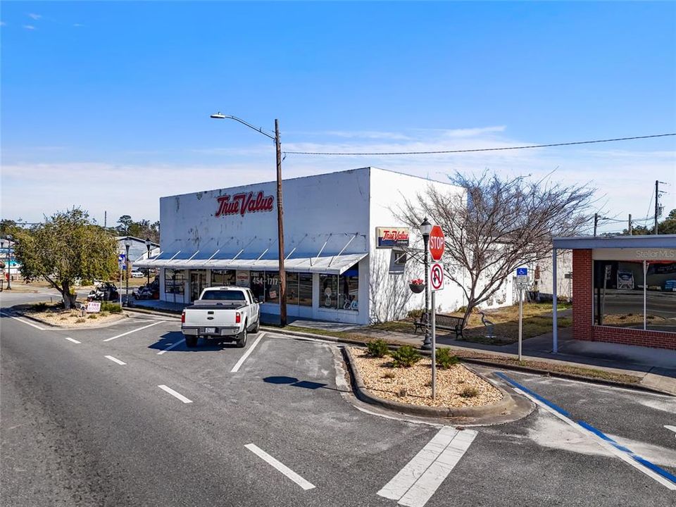 На продажу: $599,900 (0 спален, 0 ванн, 0 Квадратных фут)