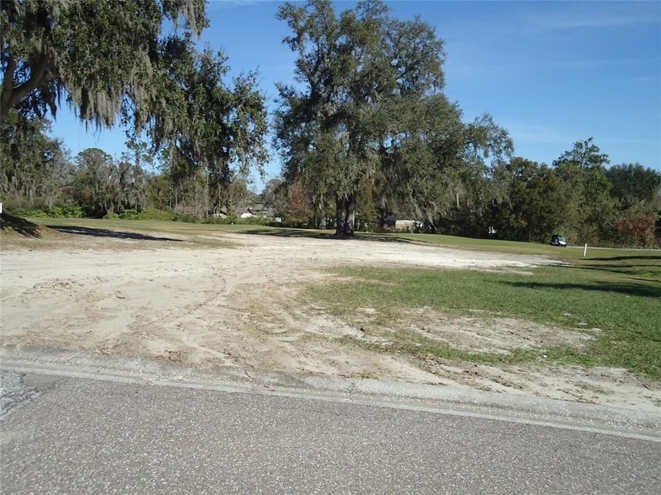 На продажу: $99,500 (0.35 acres)