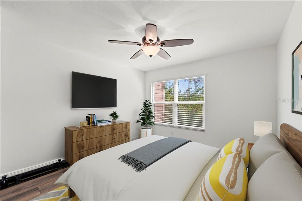 待售: $195,000 (2 贝兹, 2 浴室, 1010 平方英尺)