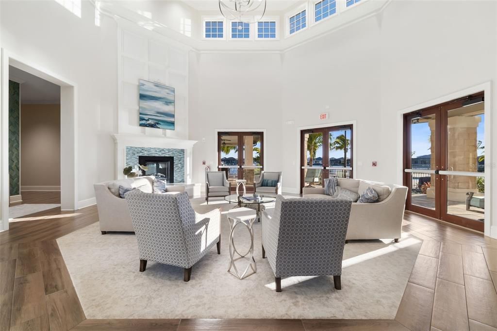 Activo con contrato: $638,000 (3 camas, 3 baños, 2319 Pies cuadrados)