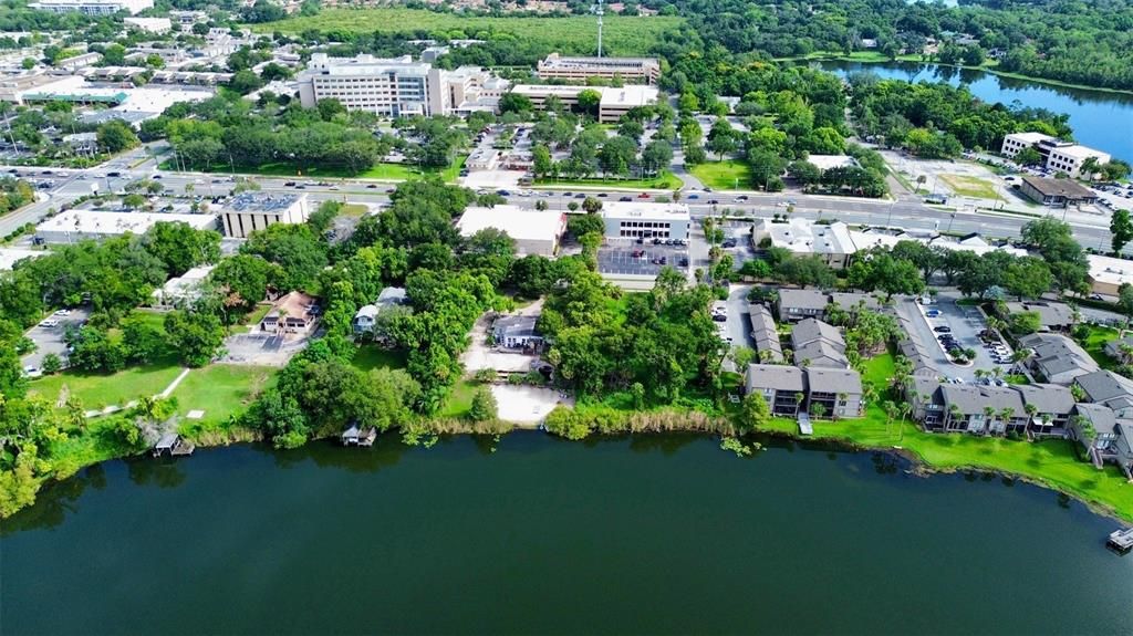 На продажу: $475,000 (0.36 acres)