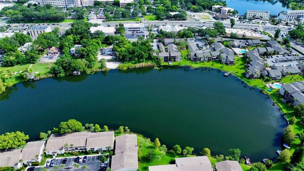 На продажу: $475,000 (0.36 acres)