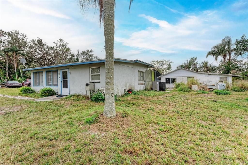 Recently Sold: $449,000 (3 beds, 2 baths, 1310 Square Feet)