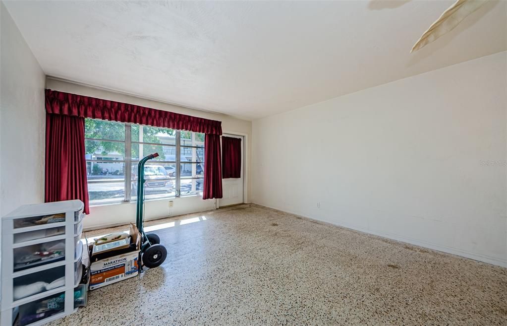 En Venta: $110,000 (2 camas, 1 baños, 1105 Pies cuadrados)