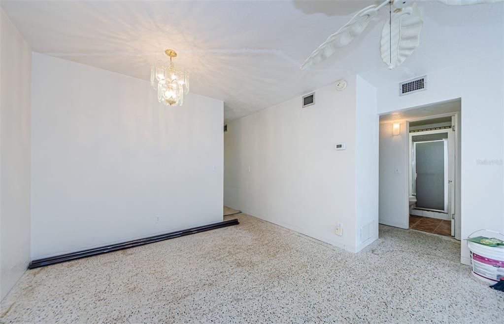 En Venta: $110,000 (2 camas, 1 baños, 1105 Pies cuadrados)