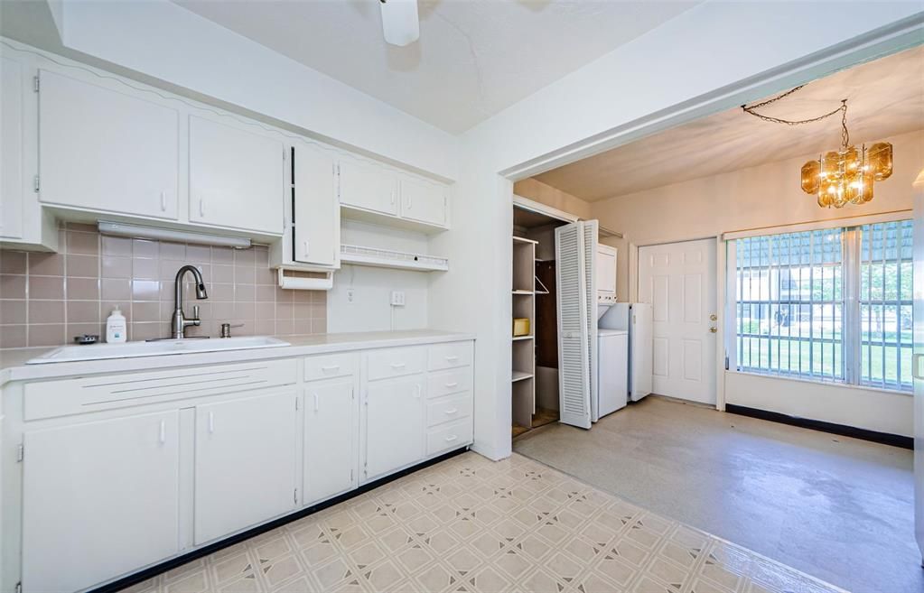 En Venta: $110,000 (2 camas, 1 baños, 1105 Pies cuadrados)