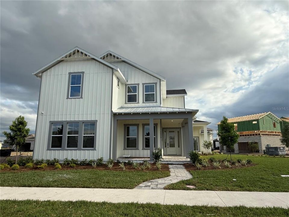 Vendido Recientemente: $1,675,656 (5 camas, 4 baños, 4722 Pies cuadrados)