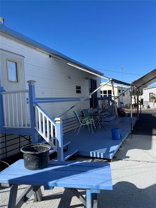 For Sale: $60,000 (1 beds, 1 baths, 366 Square Feet)