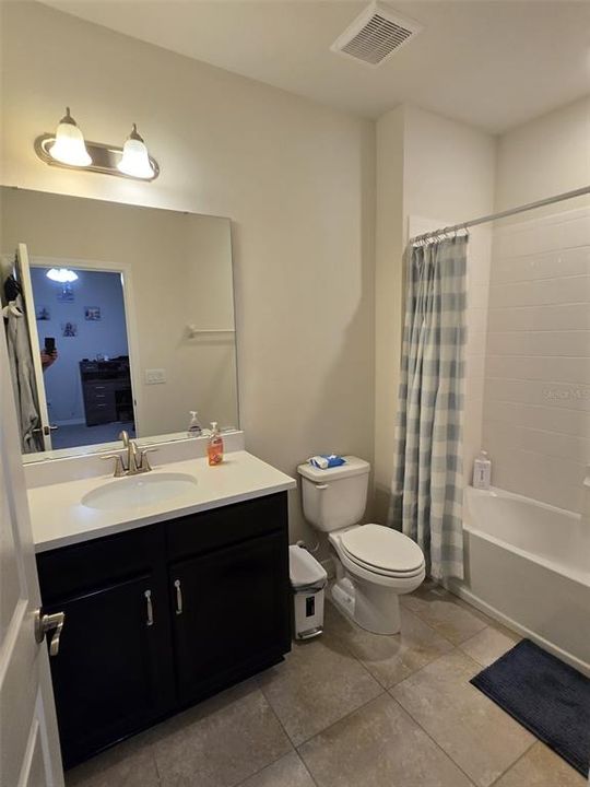 En Venta: $379,900 (3 camas, 2 baños, 1884 Pies cuadrados)