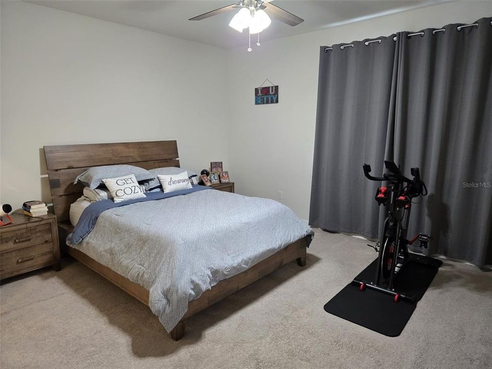 En Venta: $379,900 (3 camas, 2 baños, 1884 Pies cuadrados)