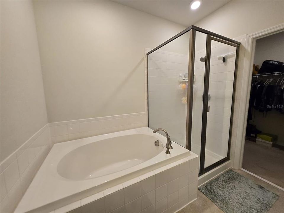 En Venta: $379,900 (3 camas, 2 baños, 1884 Pies cuadrados)