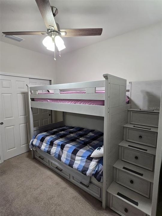 En Venta: $379,900 (3 camas, 2 baños, 1884 Pies cuadrados)