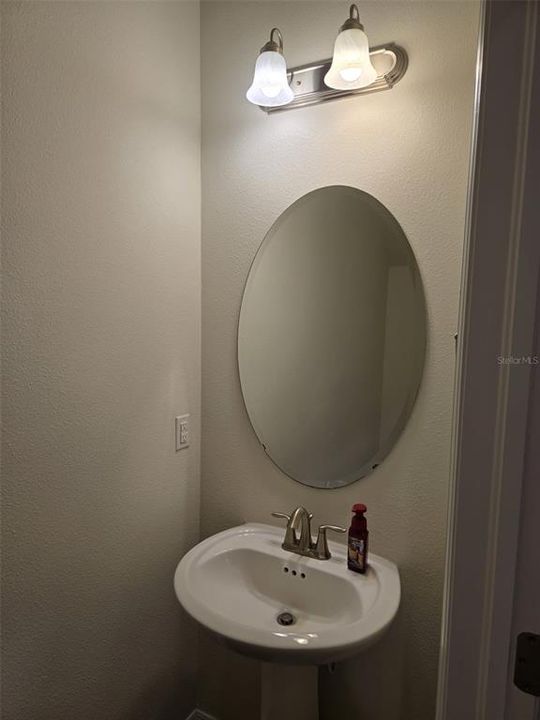 En Venta: $379,900 (3 camas, 2 baños, 1884 Pies cuadrados)