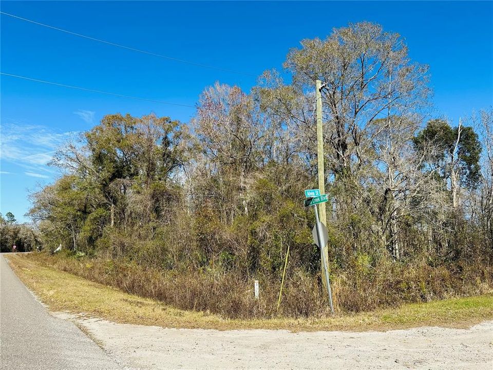 En Venta: $56,000 (0.86 acres)