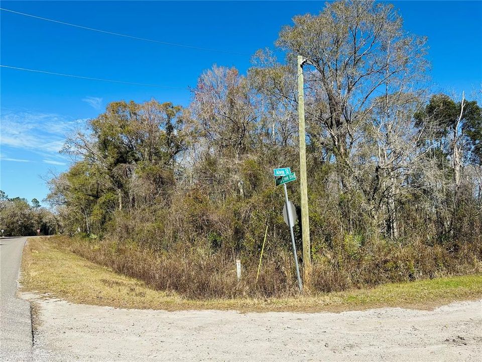 En Venta: $56,000 (0.86 acres)