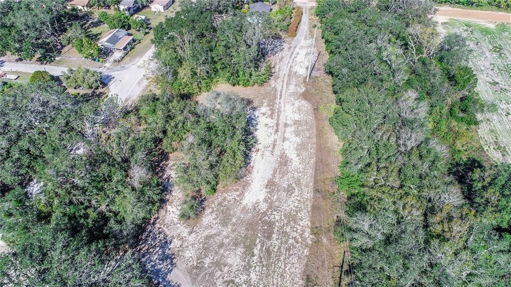 На продажу: $175,000 (1.66 acres)