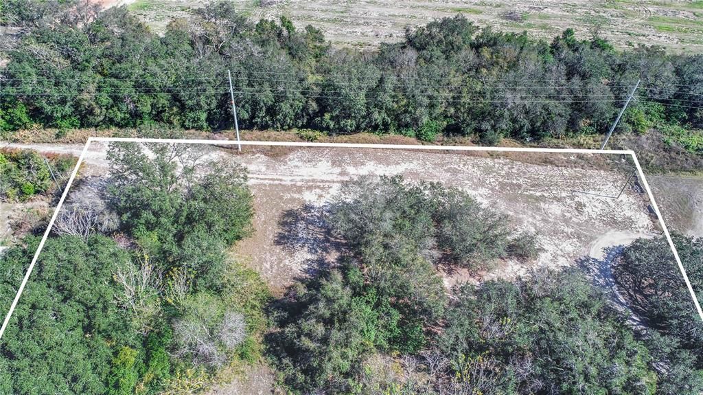 На продажу: $175,000 (1.66 acres)