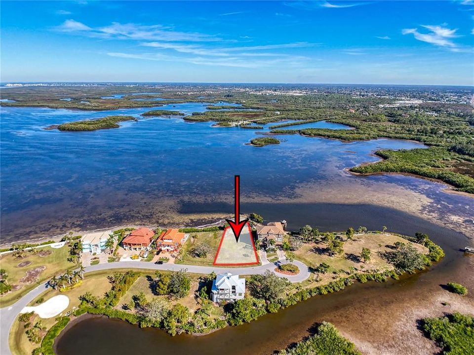 En Venta: $540,000 (0.34 acres)