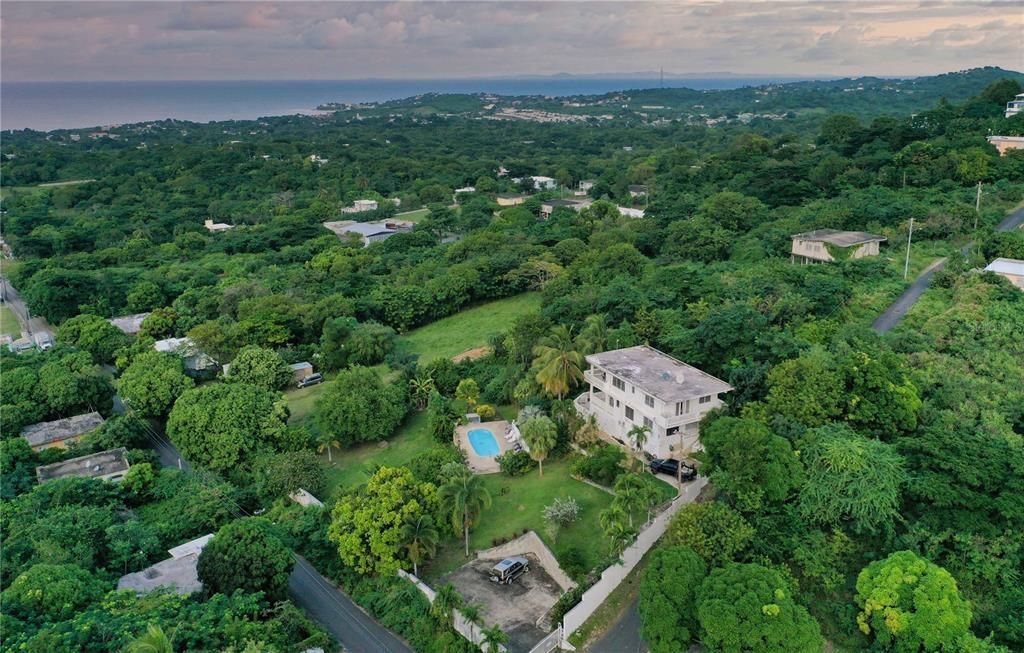 For Sale: $925,000 (6 beds, 4 baths, 2497 Square Feet)