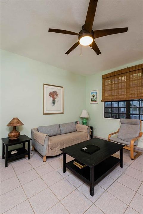 For Sale: $925,000 (6 beds, 4 baths, 2497 Square Feet)